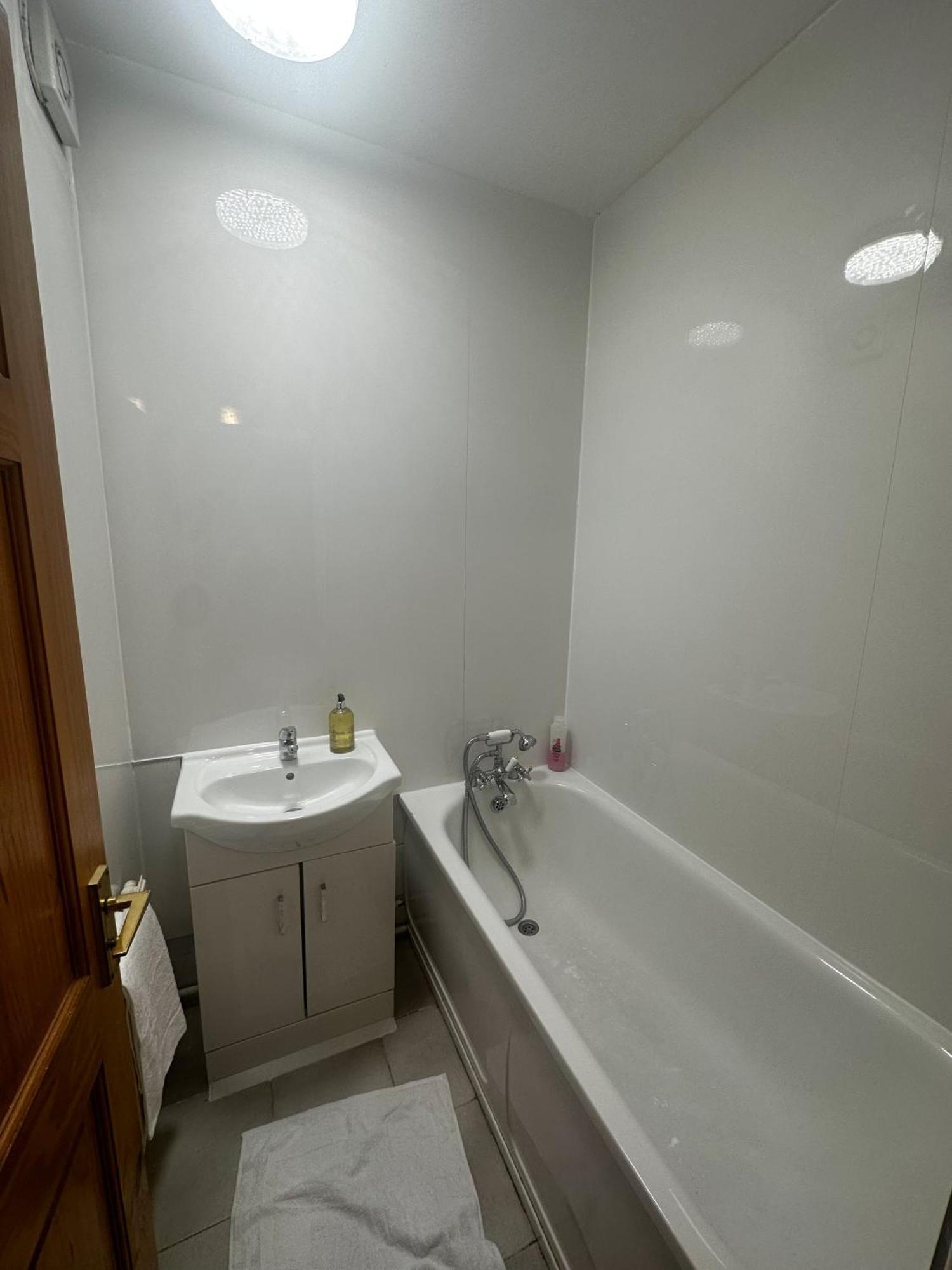 Aldgate Flats Apartment Лондон Екстериор снимка